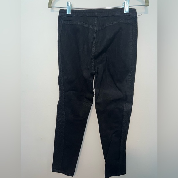 NYDJ Denim Legging. - Picture 3 of 4